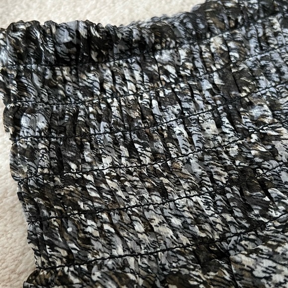 Banana Republic Floral Midi Skirt Size XS - Picture 2 of 4